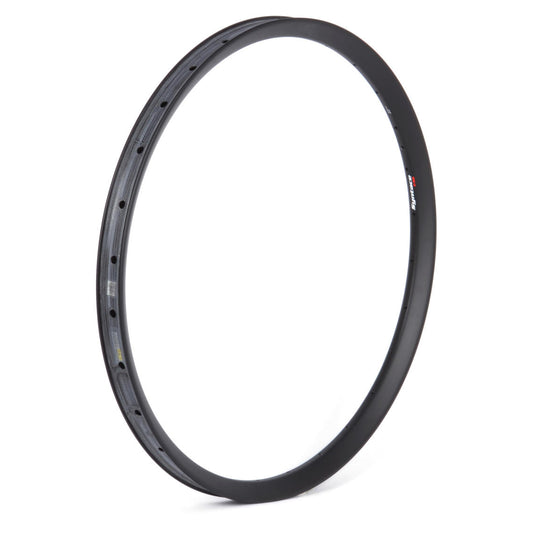 C33i Carbon Felge